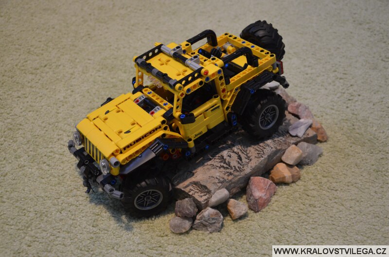 LEGO Technic 42122 Jeep Wrangler